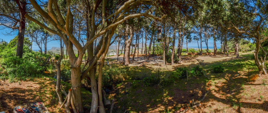 6 Bedroom Property for Sale in San Michel Western Cape